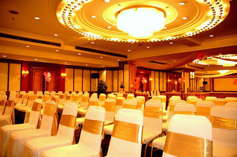 Grande Ville Hotel Bangkok Afaceri foto